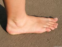 Feet - Natasha C - 2010-09-01 Barefoot beauty