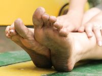 Feet - Natasha C - 2010-09-01 Barefoot beauty