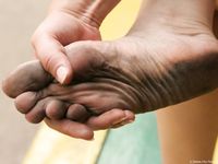 Feet - Natasha C - 2010-09-01 Barefoot beauty