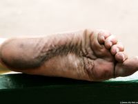 Feet - Natasha C - 2010-09-01 Barefoot beauty