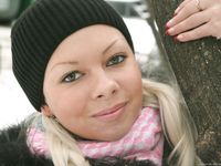 Feet - Natasha D - 2011-03-27 December barefoot challenge