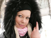 Feet - Natasha D - 2011-03-27 December barefoot challenge