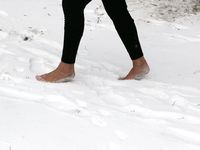 Feet - Natasha D - 2011-03-27 December barefoot challenge