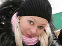 Feet - Natasha D - 2011-03-27 December barefoot challenge