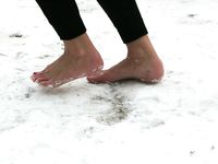 Feet - Natasha D - 2011-03-27 December barefoot challenge