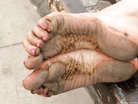 Feet - Natasha E - 2011-09-22 High arhces and long toes