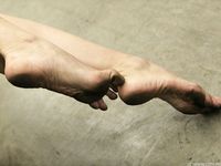 Feet - Natasha F - 2011-10-05 Barefoot in October