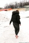 Feet - Natasha G - 2012-11-18 Barefoot in cold weather