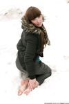 Feet - Natasha G - 2012-11-18 Barefoot in cold weather
