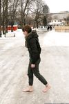 Feet - Natasha G - 2012-11-18 Barefoot in cold weather