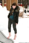 Feet - Natasha G - 2012-11-18 Barefoot in cold weather