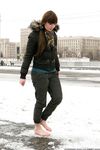 Feet - Natasha G - 2012-11-18 Barefoot in cold weather