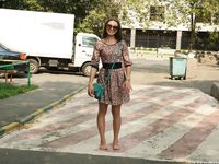 Feet - Natasha H - 2016-11-03 A joyful barefoot beauty