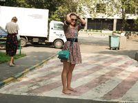 Feet - Natasha H - 2016-11-03 A joyful barefoot beauty