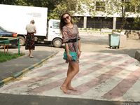 Feet - Natasha H - 2016-11-03 A joyful barefoot beauty