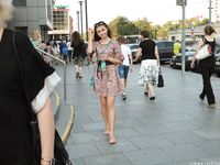 Feet - Natasha H - 2016-11-03 A joyful barefoot beauty