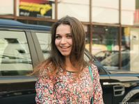 Feet - Natasha H - 2016-11-03 A joyful barefoot beauty