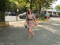 Feet - Natasha H - 2016-11-03 A joyful barefoot beauty