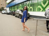 Feet - Natasha H - 2017-11-08 Cool weather barefoot walk