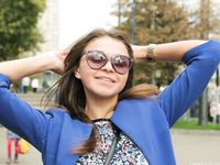 Feet - Natasha H - 2017-11-08 Cool weather barefoot walk