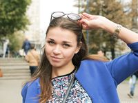 Feet - Natasha H - 2017-11-08 Cool weather barefoot walk