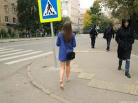 Feet - Natasha H - 2017-11-08 Cool weather barefoot walk