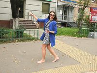 Feet - Natasha H - 2017-11-08 Cool weather barefoot walk