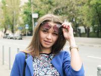 Feet - Natasha H - 2017-11-08 Cool weather barefoot walk