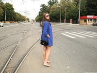 Feet - Natasha H - 2017-11-08 Cool weather barefoot walk