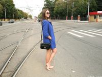 Feet - Natasha H - 2017-11-08 Cool weather barefoot walk