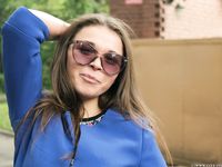 Feet - Natasha H - 2017-11-08 Cool weather barefoot walk