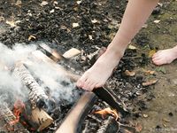 Feet - Nina + Anna Taradanova + Unknown girl - 2007-05-03 Extremal summer day