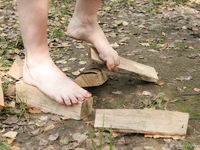 Feet - Nina + Anna Taradanova + Unknown girl - 2007-05-03 Extremal summer day