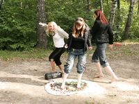 Feet - Nina + Anna Taradanova + Unknown girl - 2007-05-03 Extremal summer day