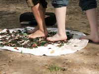 Feet - Nina + Anna Taradanova + Unknown girl - 2007-05-03 Extremal summer day