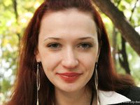 Feet - Nina - 2006-12-27 Red-haired barefoot girl