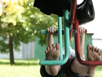 Feet - Nina - 2006-12-27 Red-haired barefoot girl