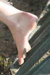 Feet - Nina - 2006-12-27 Red-haired barefoot girl