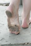 Feet - Nina - 2006-12-27 Red-haired barefoot girl