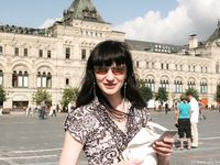 Feet - Nina - 2008-01-29 Hot asphalt kisses her soles