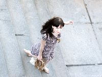 Feet - Nina - 2008-01-29 Hot asphalt kisses her soles