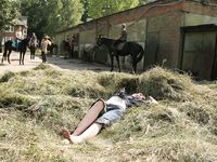 Feet - Nina - 2008-09-21 Barefoot horse riding