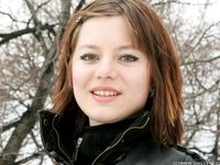 Feet - Nina A - 2012-07-27 Winter barefoot fun