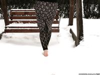 Feet - Nina A - 2012-07-27 Winter barefoot fun