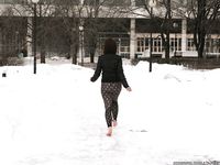 Feet - Nina A - 2012-07-27 Winter barefoot fun