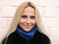 Feet - Nina D - 2017-04-19 Bare feet in the cold slush