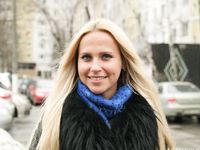 Feet - Nina D - 2017-04-19 Bare feet in the cold slush