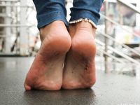 Feet - Nina D - 2017-04-19 Bare feet in the cold slush