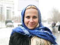 Feet - Nina D - 2017-04-19 Bare feet in the cold slush