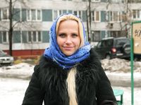 Feet - Nina D - 2017-04-19 Bare feet in the cold slush